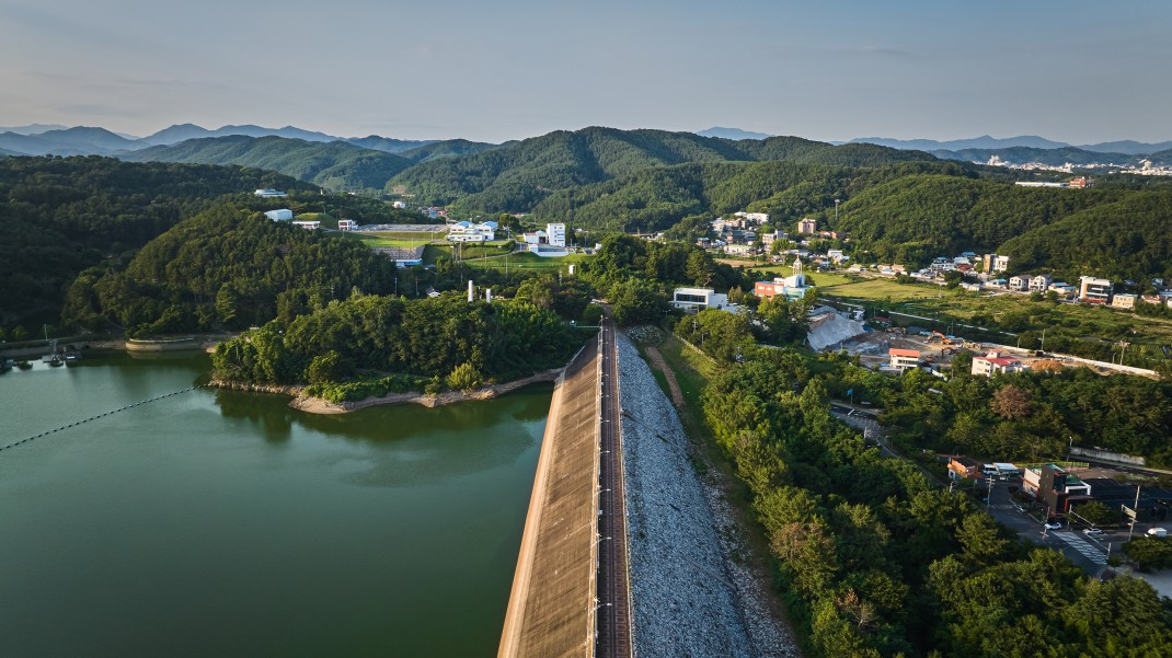 ae09b1dad4534cd4ae1e76faa75081bd_1765255552_3943.jpg ae09b1dad4534cd4ae1e76faa75081bd_1765255552_3943.jpg